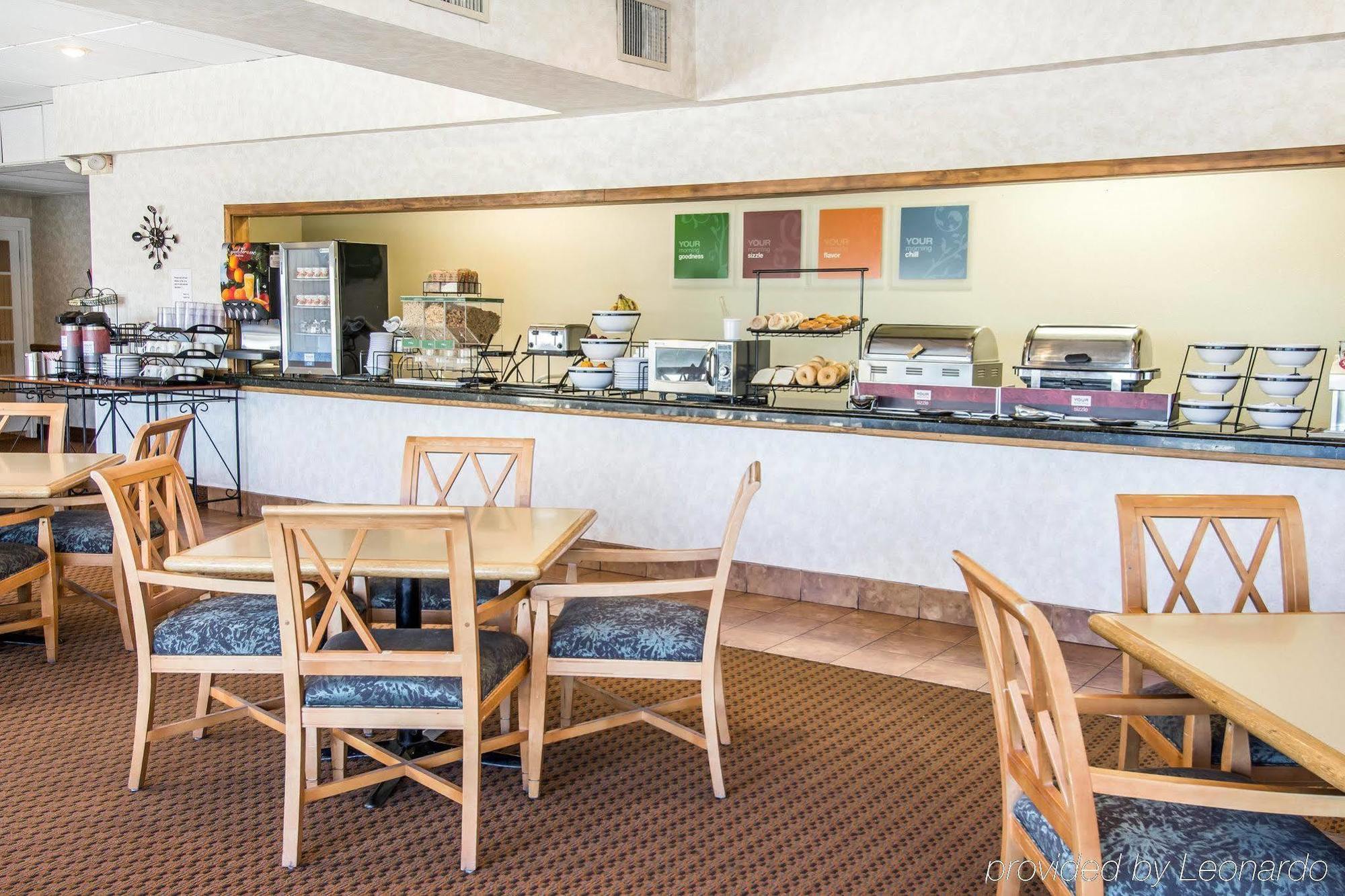 Ramada By Wyndham Downtown Spokane Exterior photo